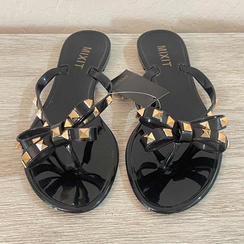 New Mixit Sandals 6 Black Gold Stud Bow Ribbon Thong Beach Pool NWT Rockstud - Picture 5 of 7